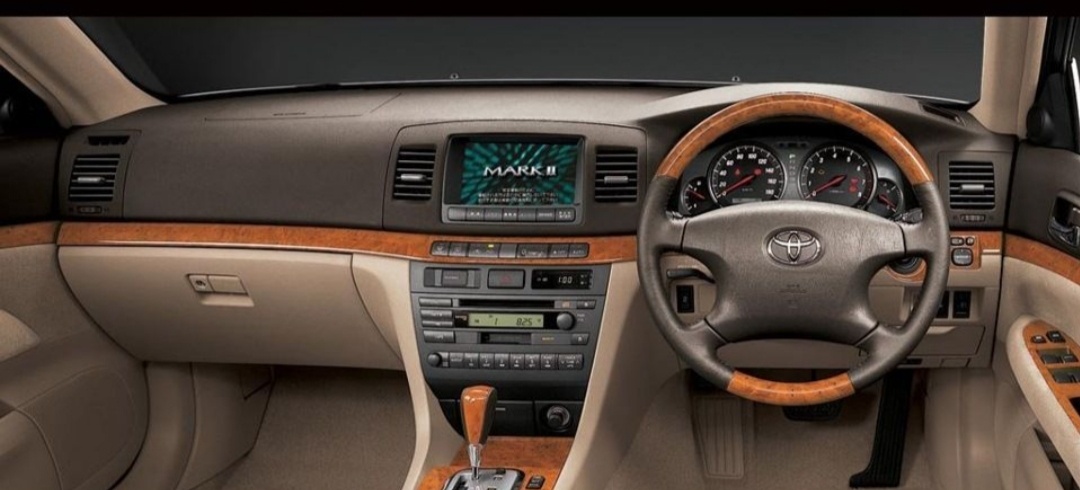Салон tayota mark 2