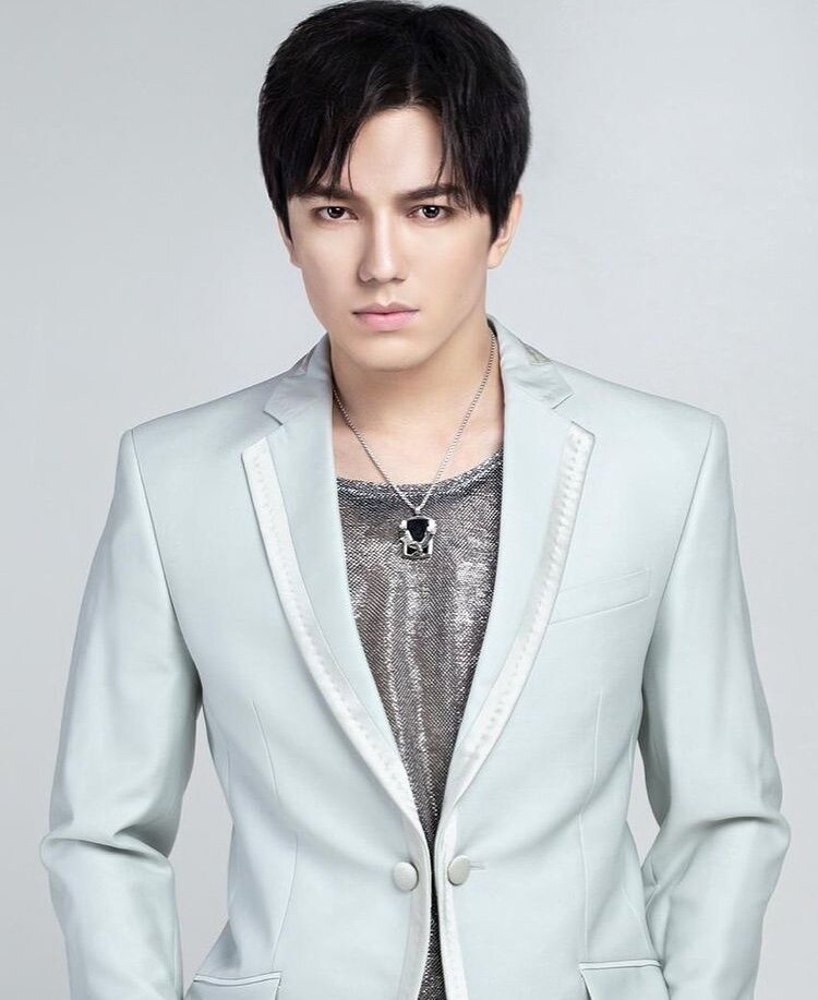 Фото из Инстаграмма Димаша