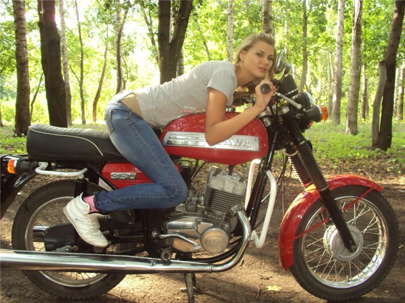 Мотоцикл в деревне СССР
