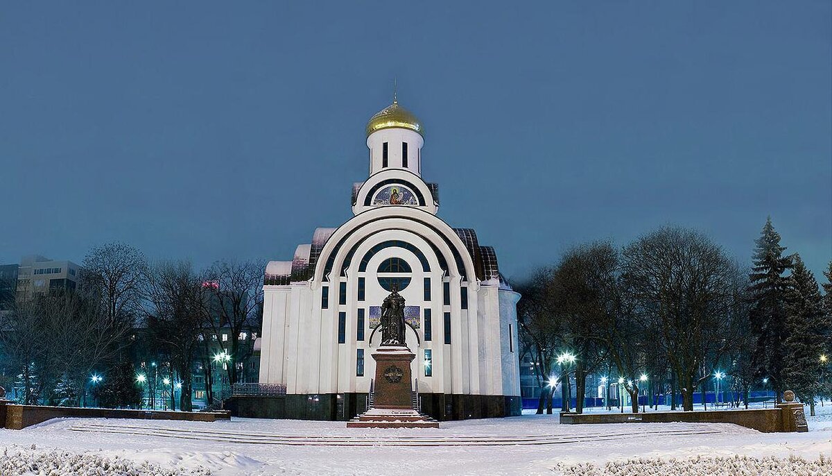 Церковь на покровском ростов на дону. Покровская Церковь (Ростов-на-Дону). Покровская Церковь Ростов. Старо Покровский храм в Ростове на Дону. Покровский сквер. Старопокровский храм..