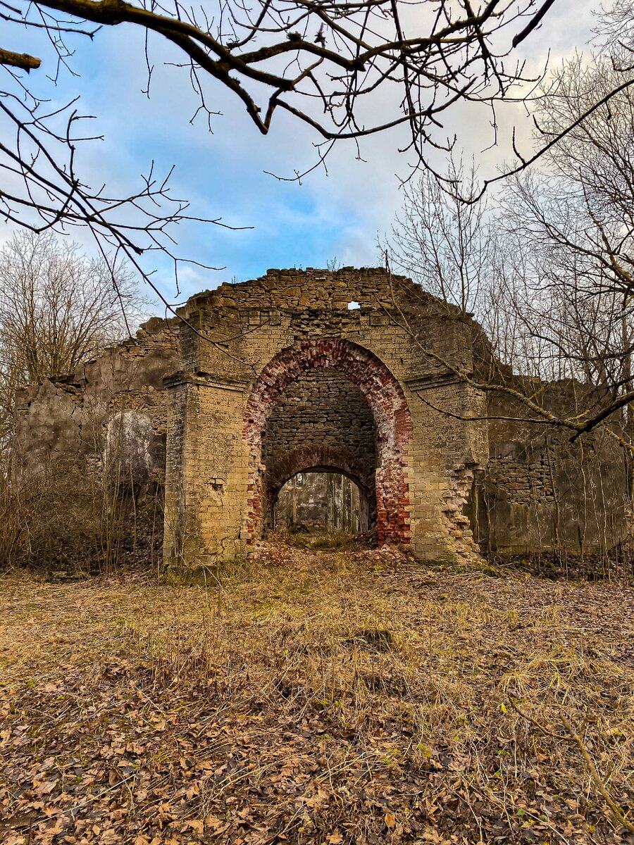 Белая кирха