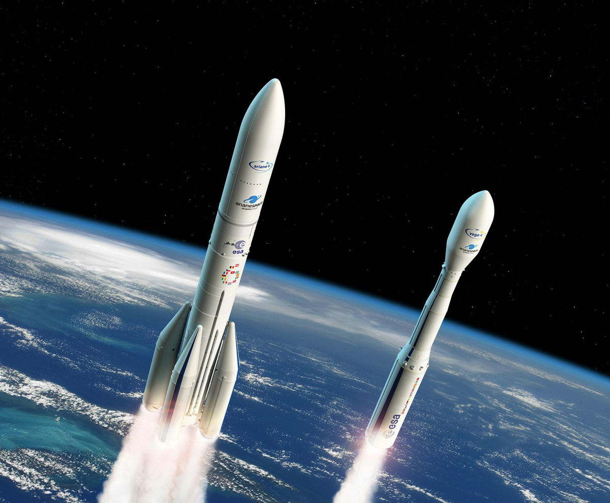 Изображение: Ariane 6 и ракета Vega-C (ESA / D.Ducros).