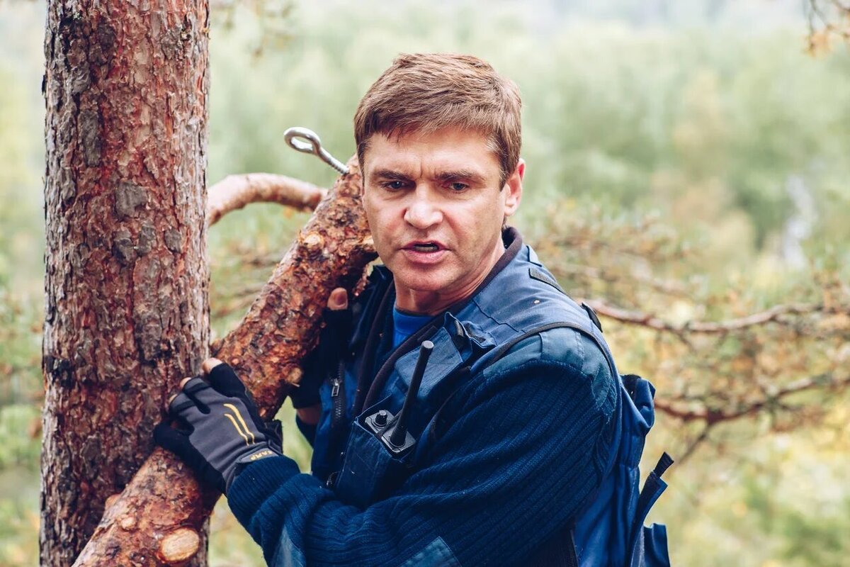 Игорь ЛифановСергей Саидович Гиреев — главная рольмайор МЧС