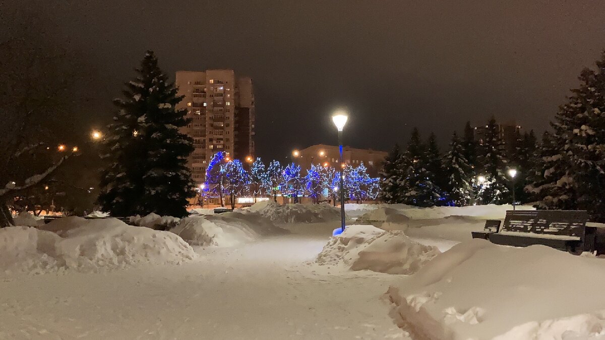 Как преобразилась территория у Администрации города Новокузнецк. Фотографии  с места событий. | Жить в кайф 🥰 | Дзен