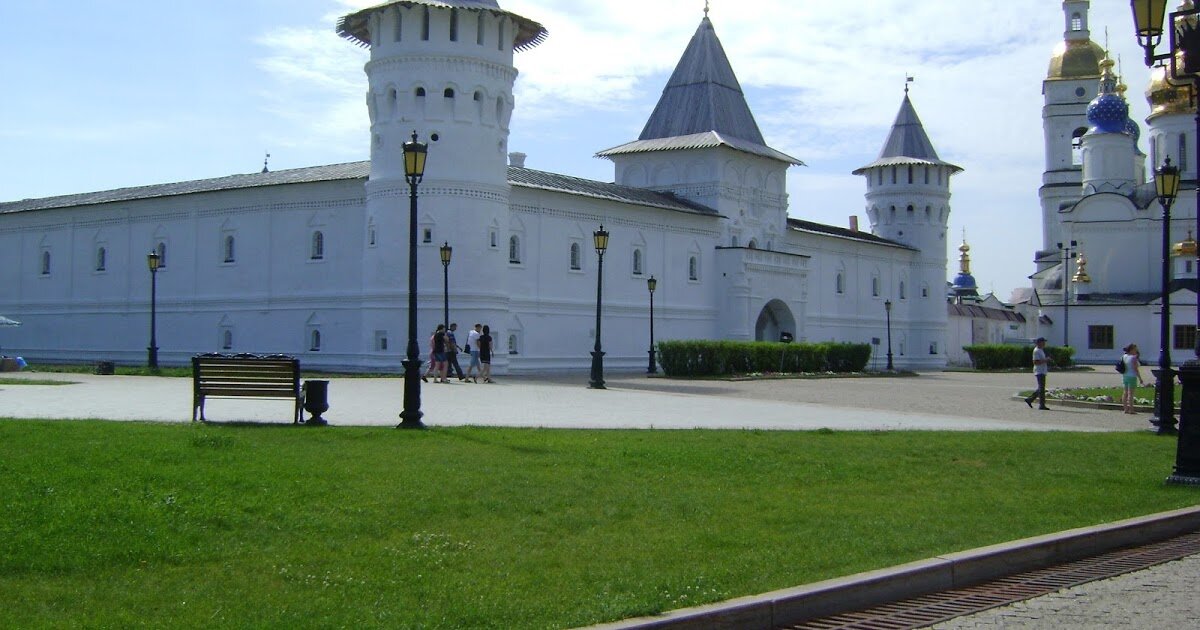 А это Тобольский кремль. 