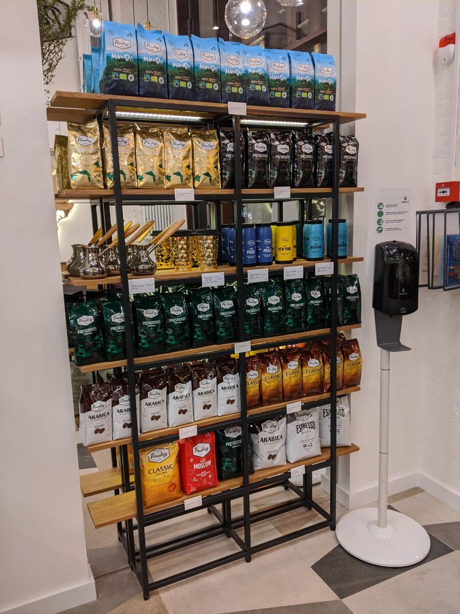 Очень много Paulig.