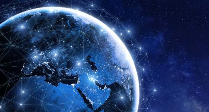 Отечественный проект «Сфера» по обеспечению интернетом и связи из космоса могут реализовать в 2024 году. Об этом  рассказал ТАСС генеральный директор «Роскосмоса» Дмитрий Рогозин.