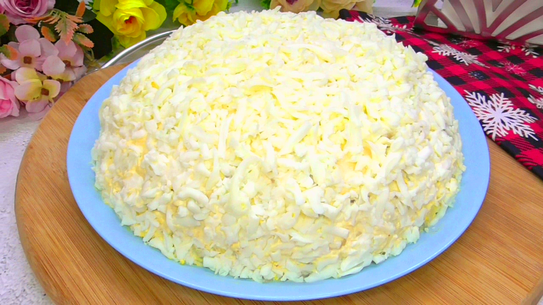 Салат снежки с жареными грибами
