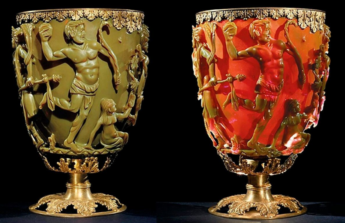 Чаша или Кубок Ликурга в зависимости от освещения