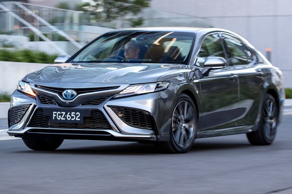 Toyota Camry 2022