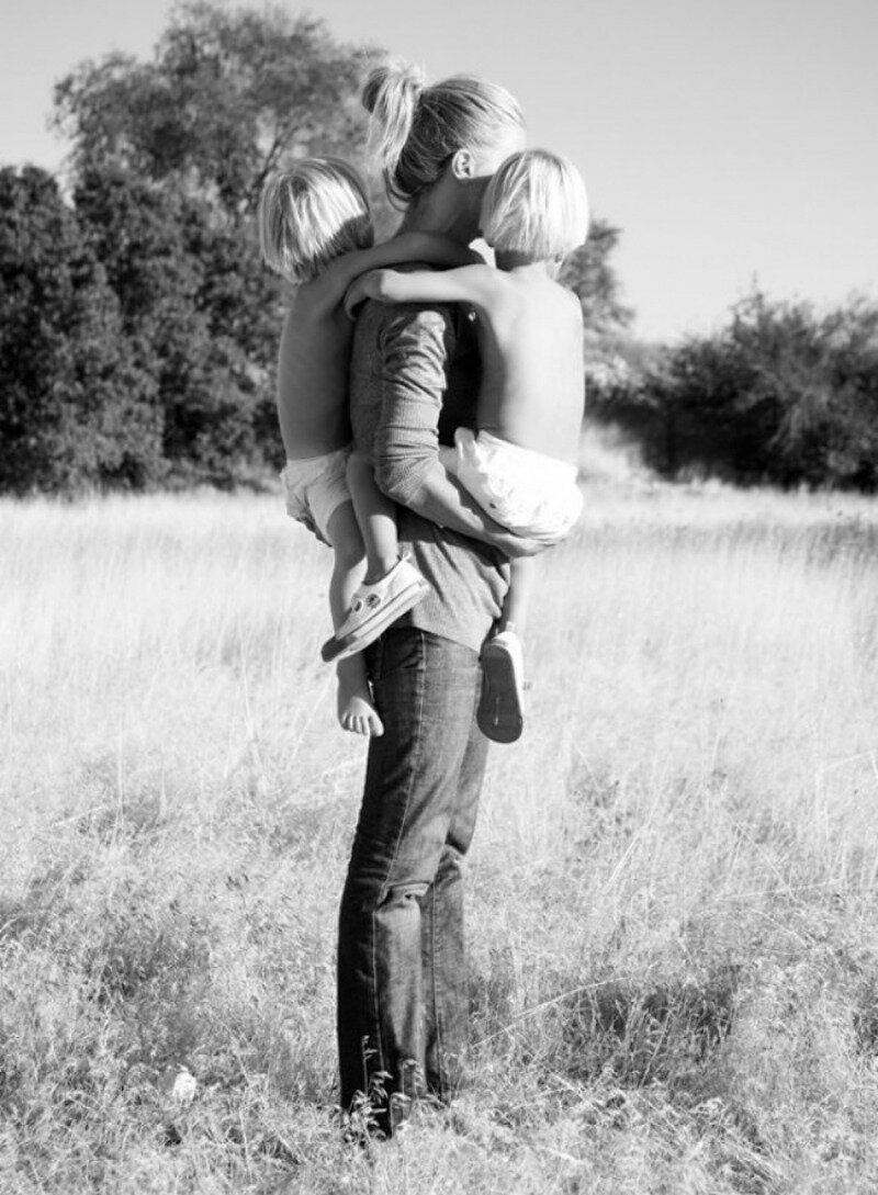 фото из интернета.Даша также носила своего сына.