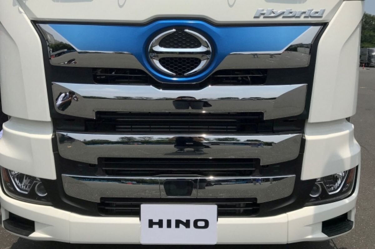    Японский автоконцерн Hino Motors отказался от строительства завода в России