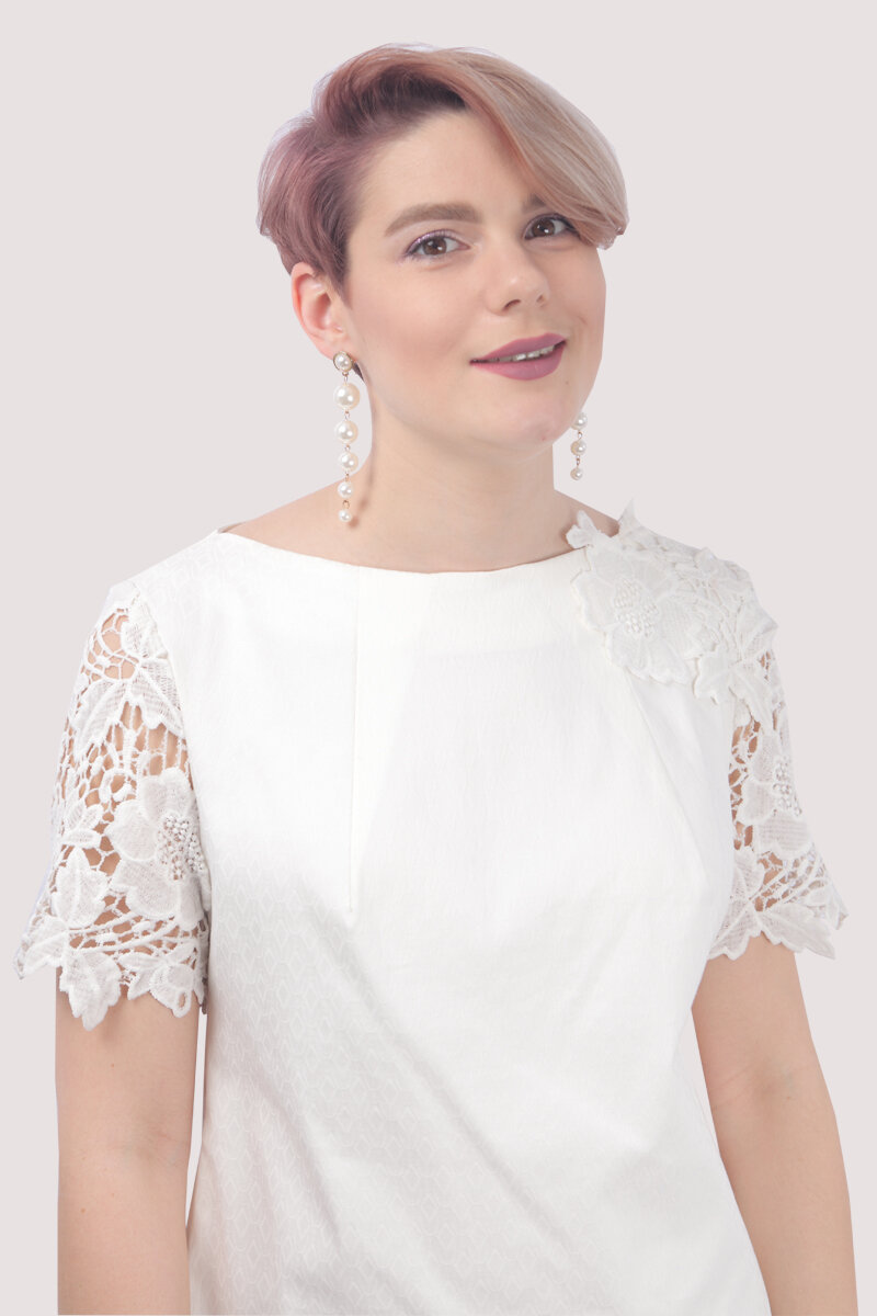 С вами Дизайнер и Блогер Яна Левашова. Привет моим подписчикам и приятно познакомиться с новыми читателями!