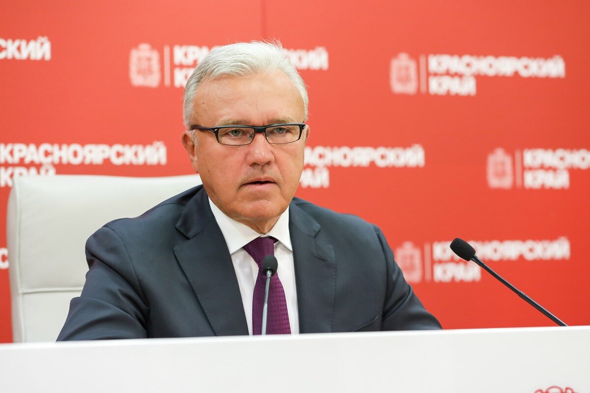 Губернатор Красноярского края Александр Усс