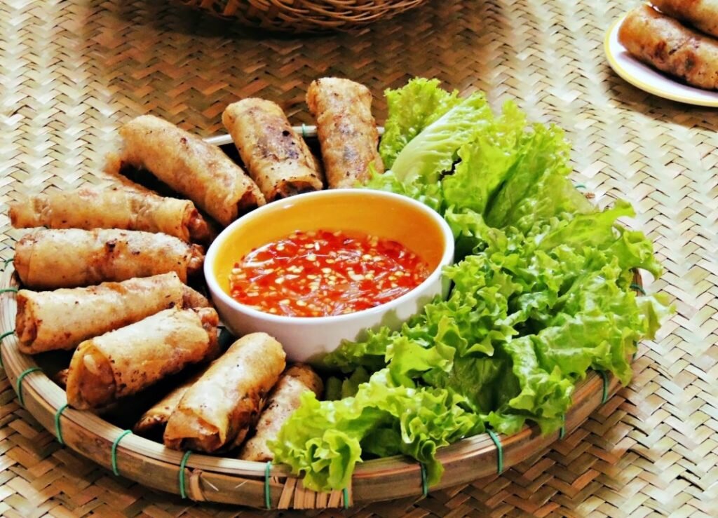 Нэм Вьетнамская кухня
