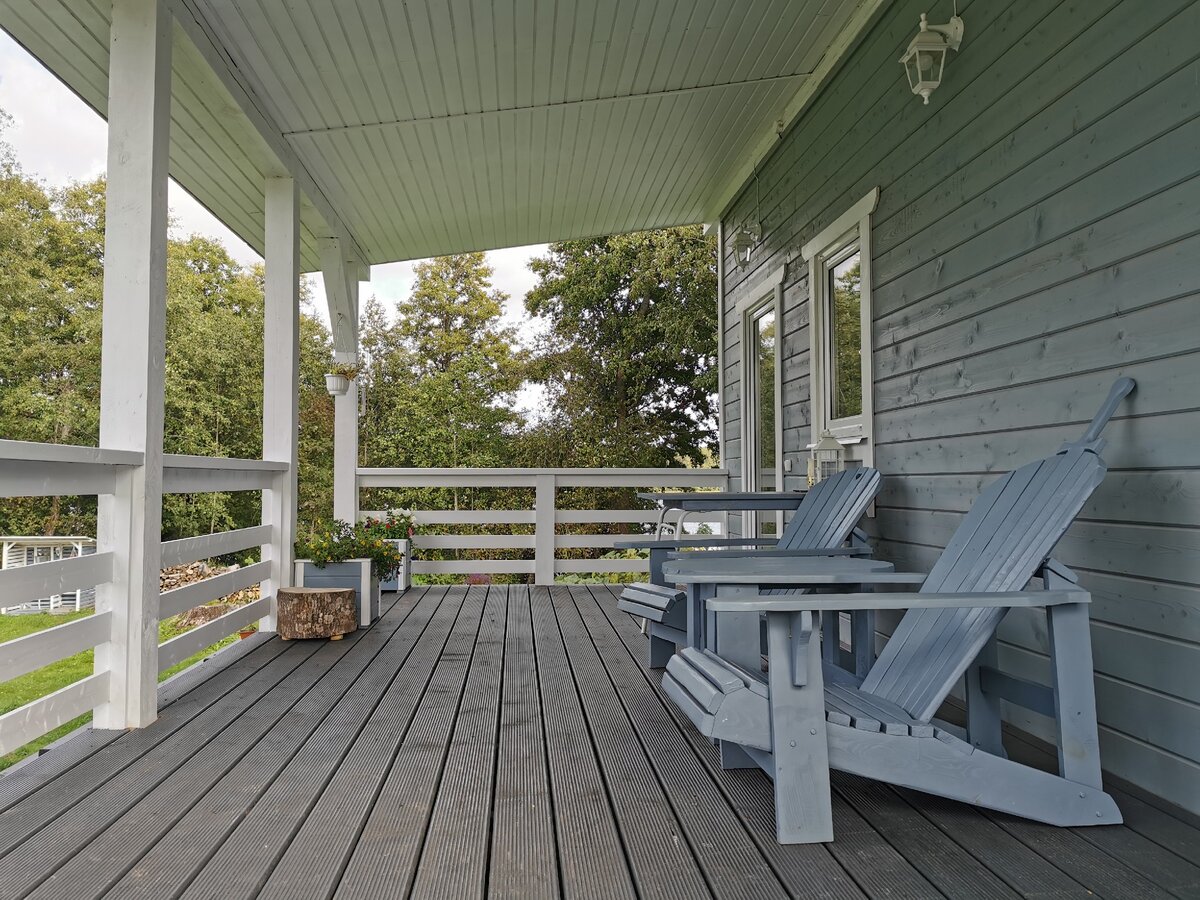 Доски на террасе очень быстро потеряли цвет