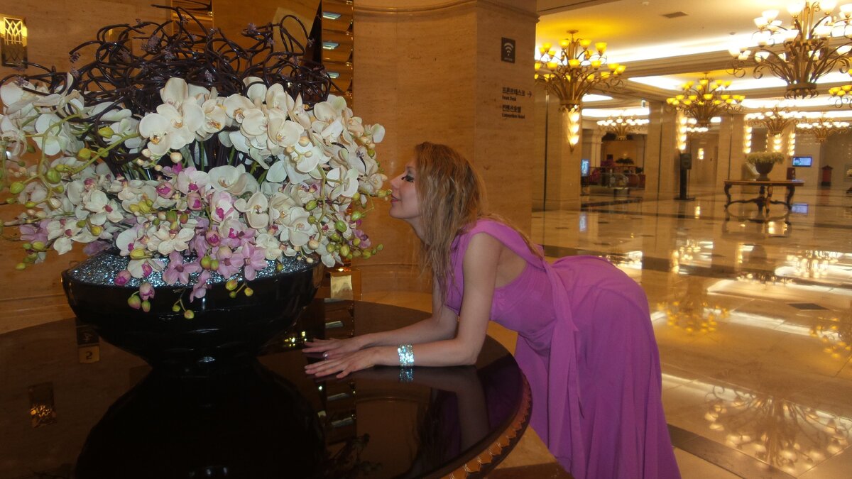 Очень жаль, что орхидеи есть нельзя