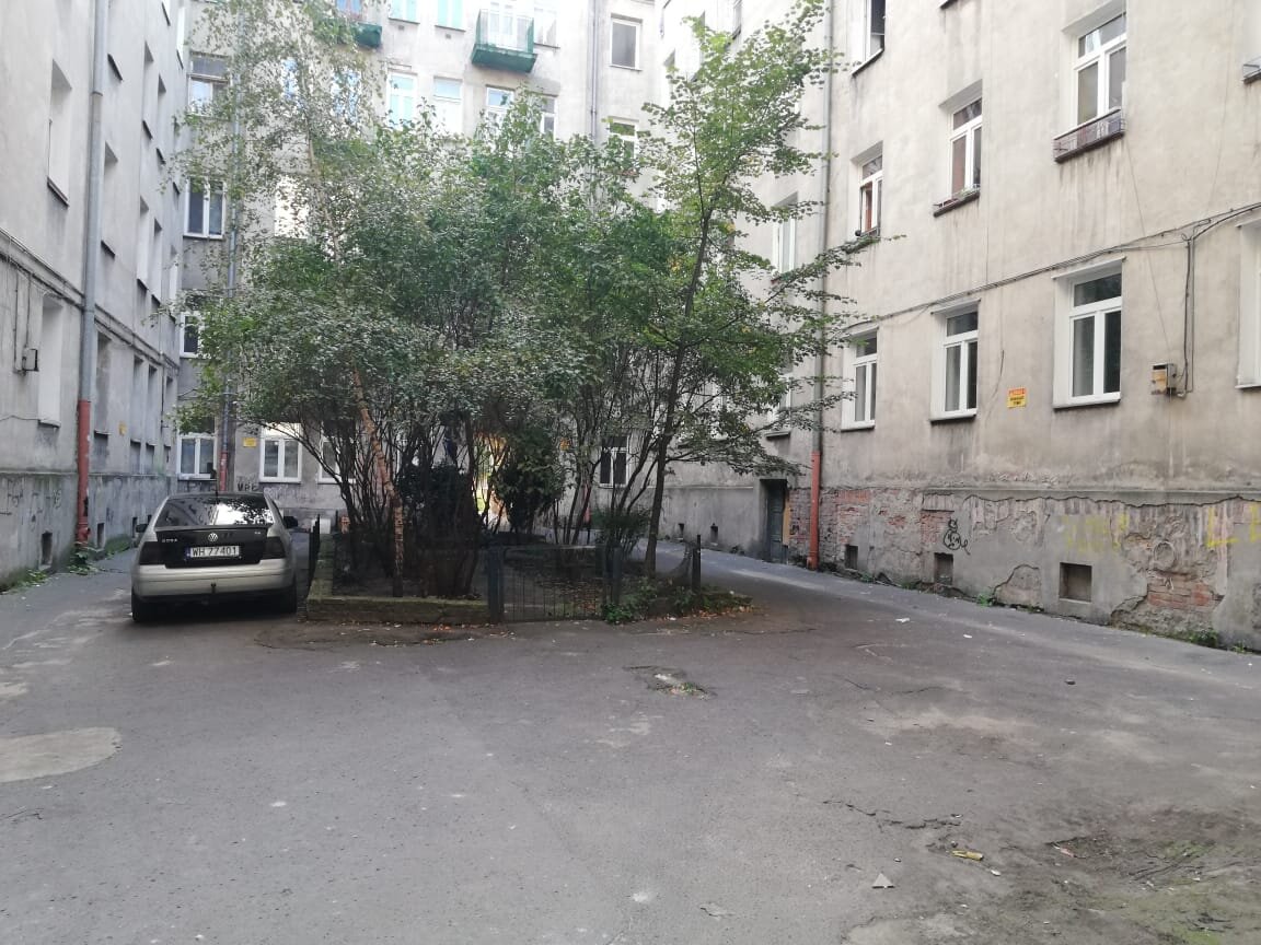 Дворы здесь - место, где не хочется задерживаться