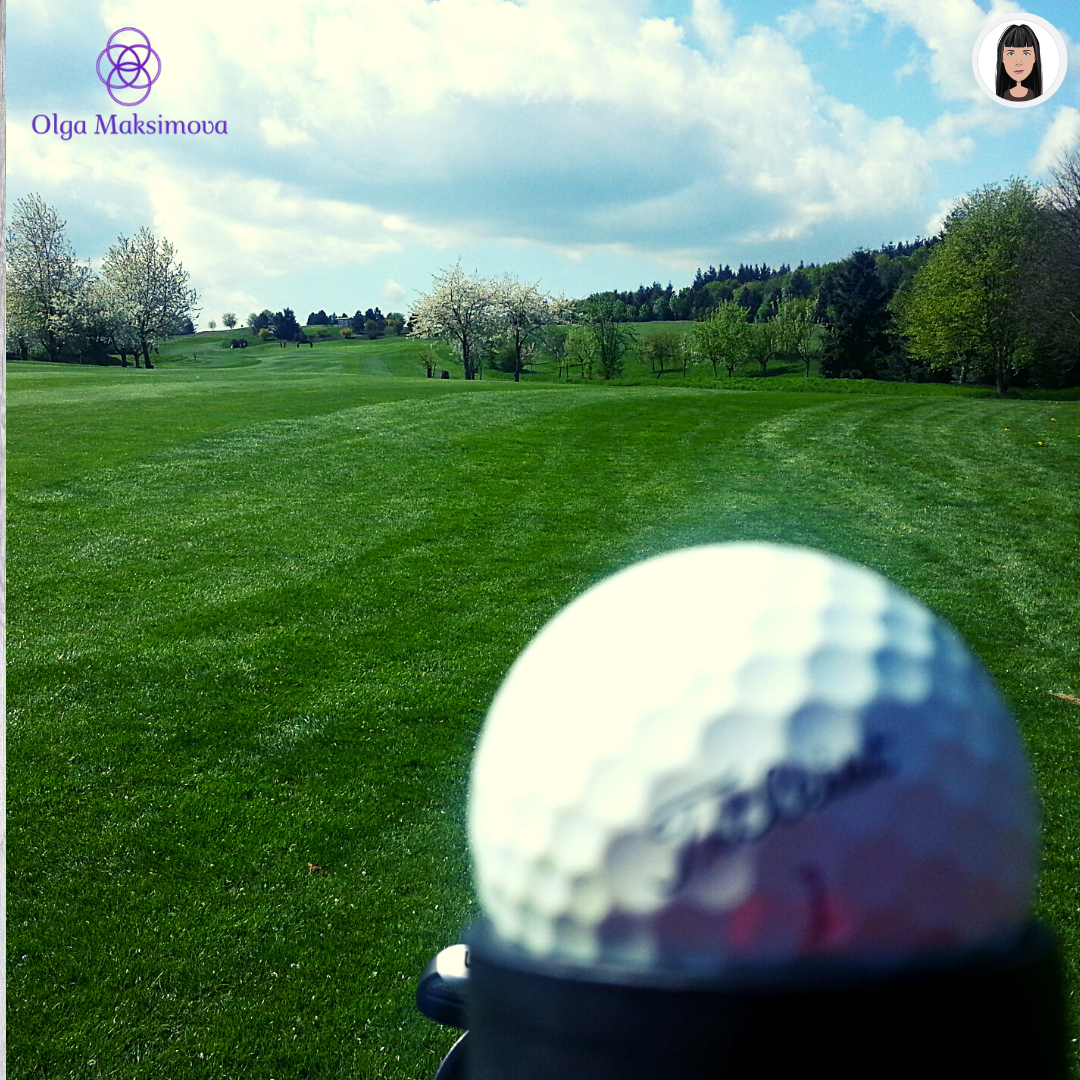 В гольфе мяч  - это  Ты