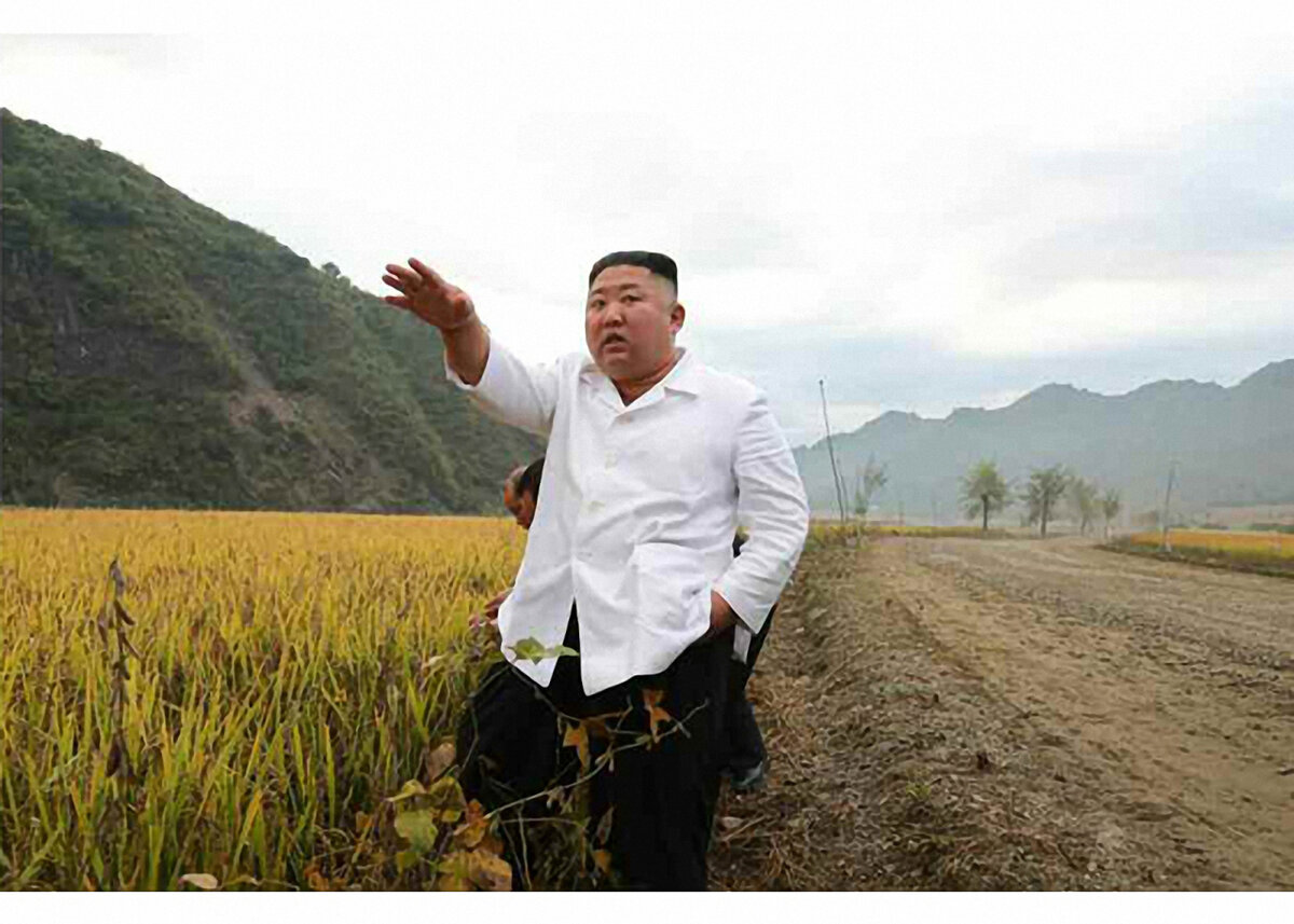 Фото Ким Чен Ына, опубликованное в газете "Родон Синмун" в пятницу (Ренхап)
