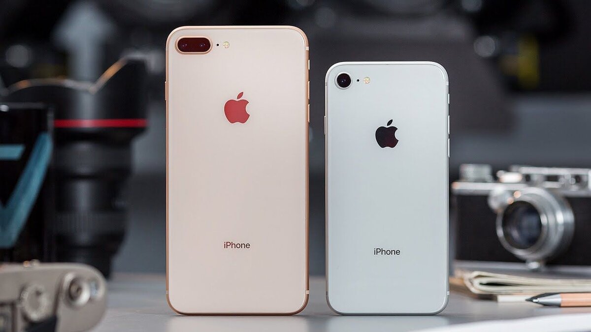 Iphone 7 8 plus. Iphone 7+ 8+. Айфон 7 и айфон 8 отличия. Айфон 7 и айфон 8. Iphone 7 vs 8.