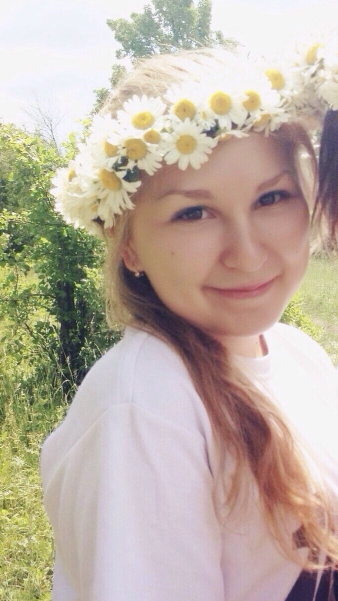 Вот такие перещипанные запятые вместо бровей были у меня 6 лет назад 🙈