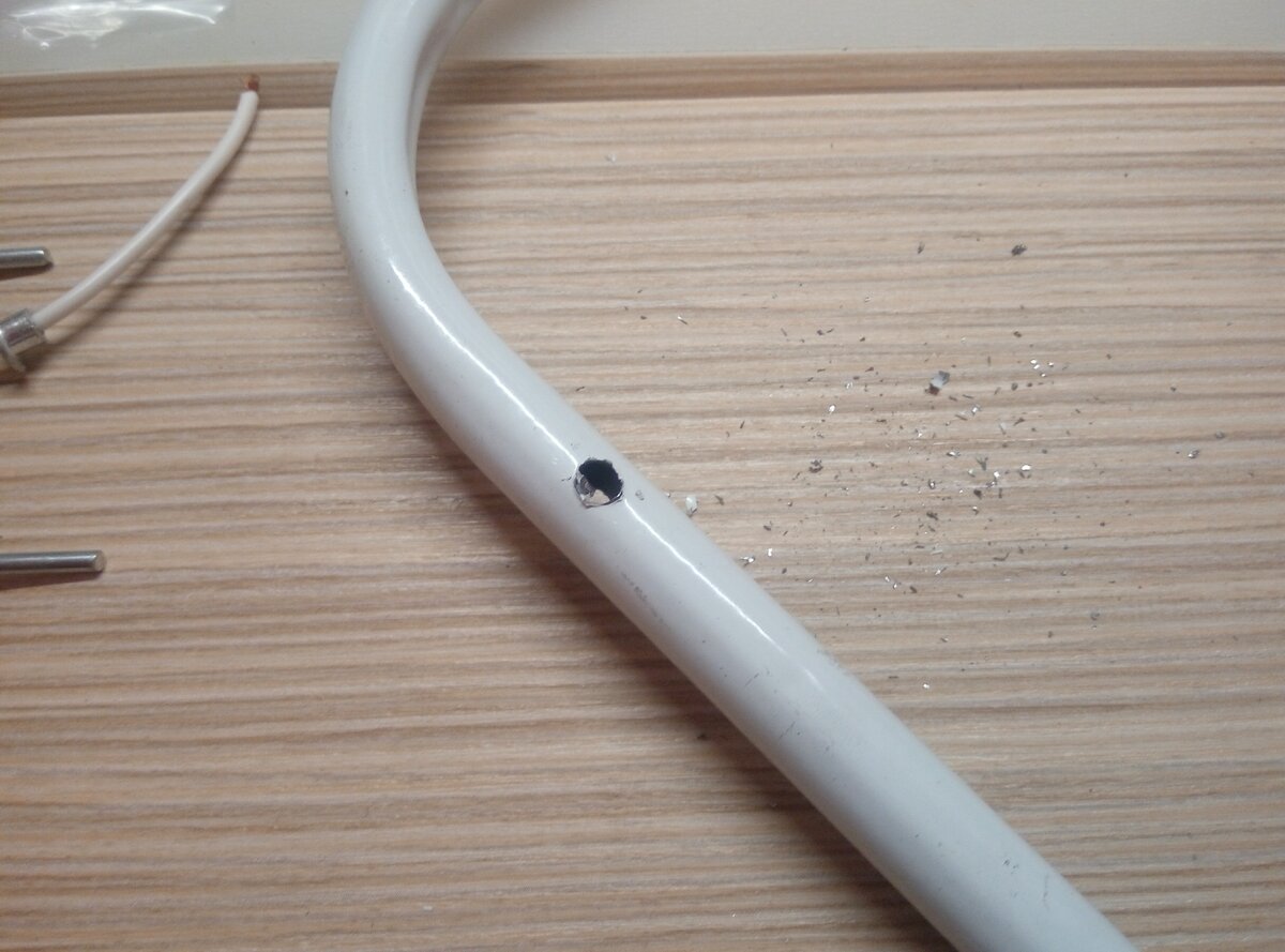 Вертикально просверленное отверстие 