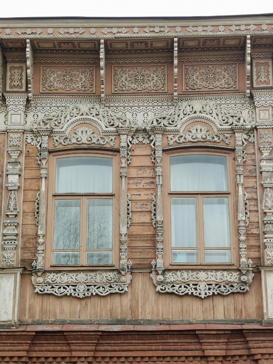 Наличники дома Шишкова в Томске.