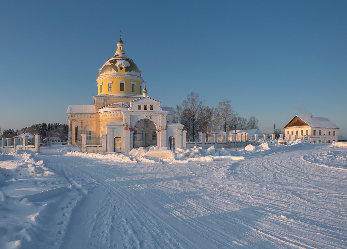 Зимнее утро в Великорецком.  Автор фото Александр Архипкин 
