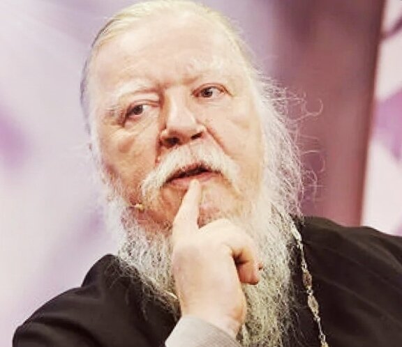 Димитрий Смирнов (07.03.1951 — 21.10.2020) — протоиерей, церковный и общественный деятель, проповедник, миссионер.