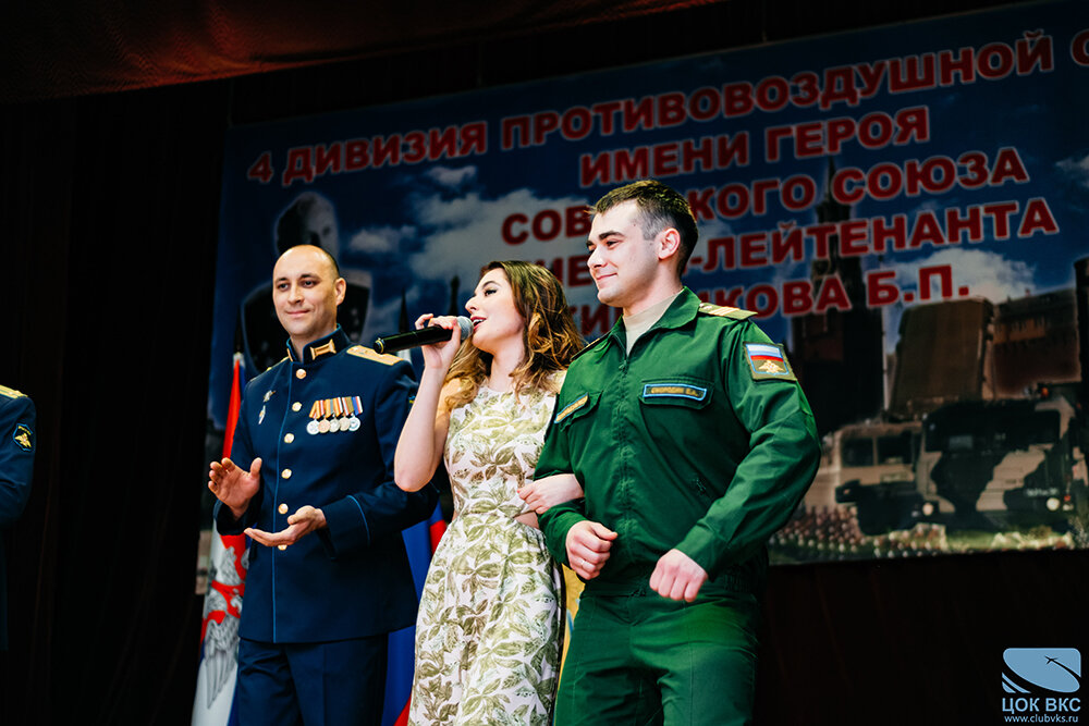 В Долгопрудном прошел праздничный концерт «Вам, защитники неба!», посвященный Дню войск ПВО
