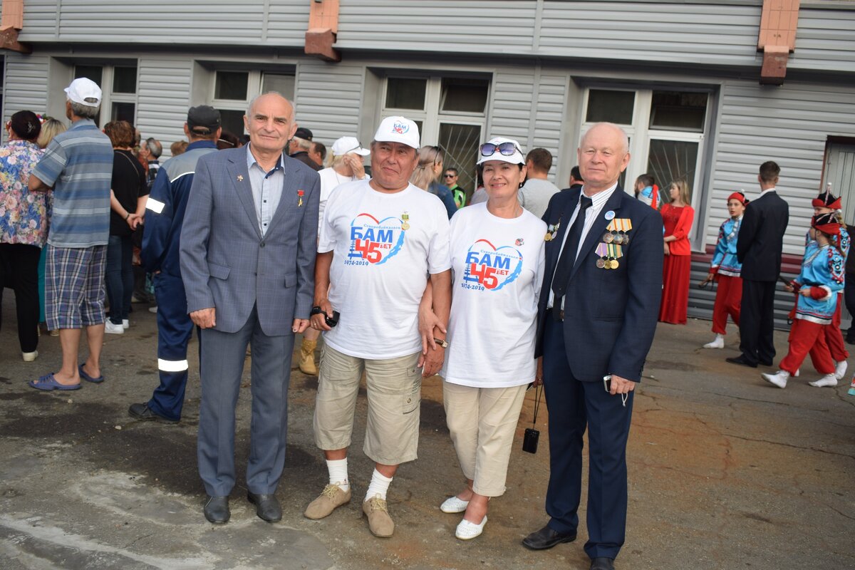 БАМу - 45 ! Пройдёт ещё три года и будет 50! Какой будет праздник! Эти люди его заслужили своим ратным трудом и удивительной скромностью