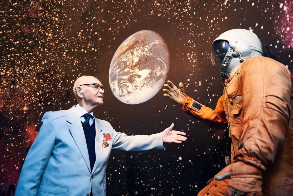 Махмуд Рафиков в Музее Космонавтики