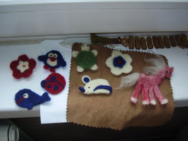 Начинала с плоских фигурок