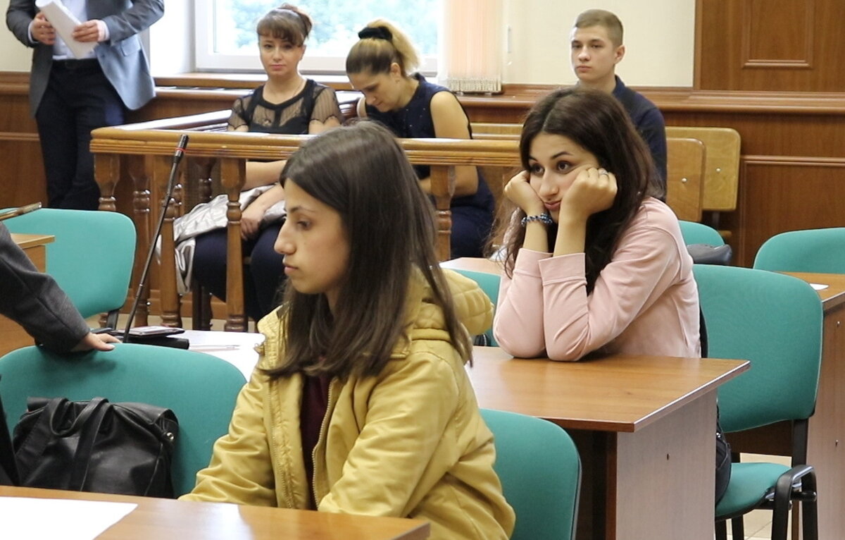    Ангелина и Крестина Хачатурян  Пресс-служба Мосгорсуда/ТАСС