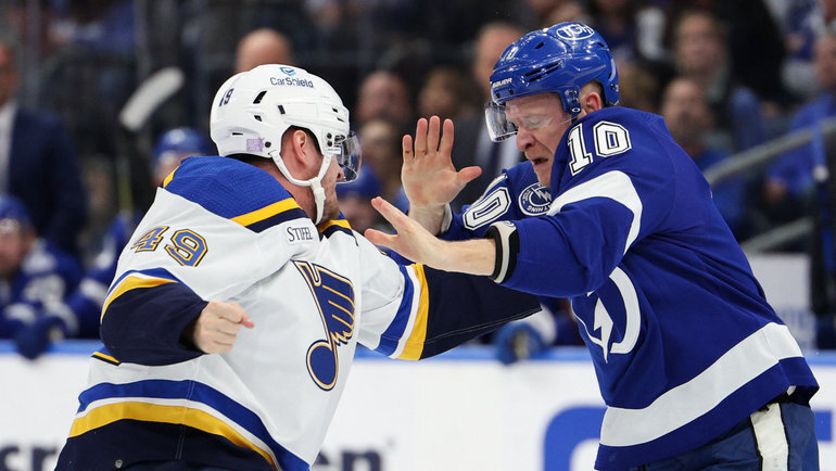    Иван Барбашев подрался с Кори Перри.