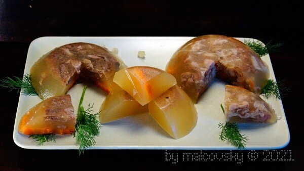 Холодец из куриных лапок для суставов