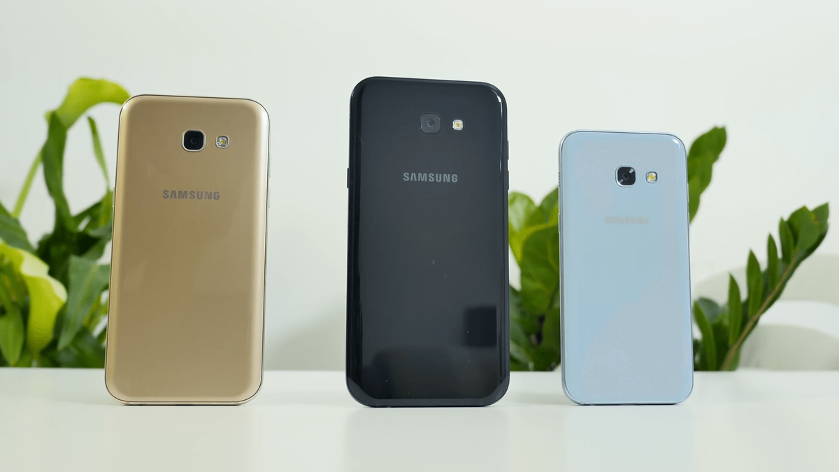 Samsung a6 телефон