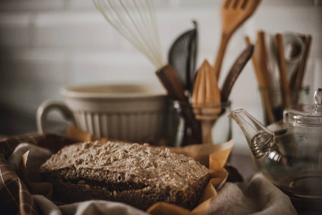 Не только безглютеновый, но и еще действительно полезный хлеб, БЕЗ САХАРА, ЯИЦ, МОЛОКА И ПРОЧЕГО.