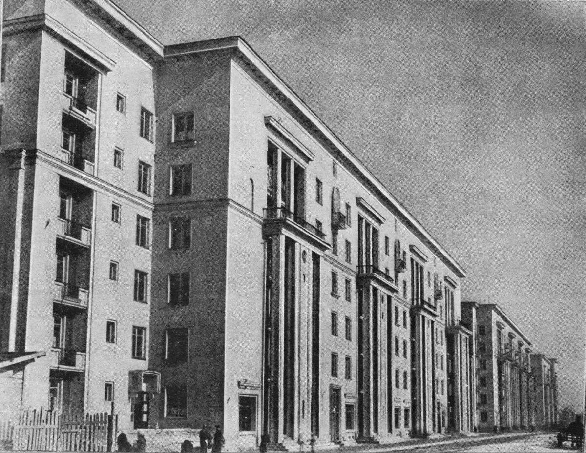 Застройка Ивановской улицы в Ленинграде в начале 1940-х годов