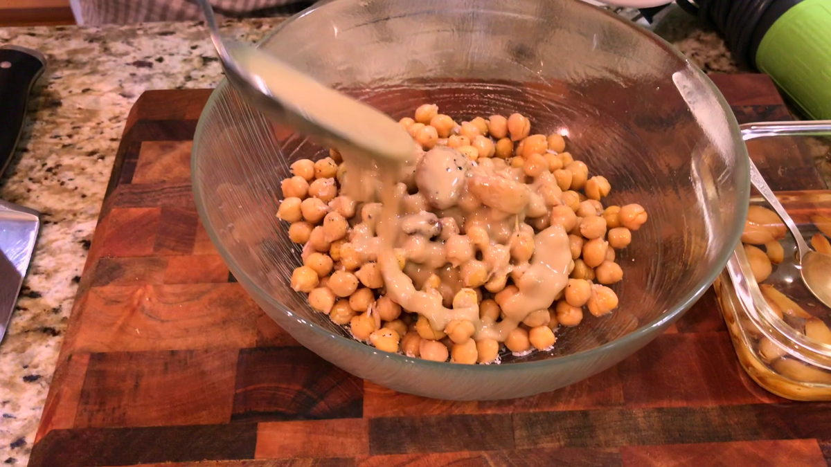 Хумус- гороховая паста в домашних условиях