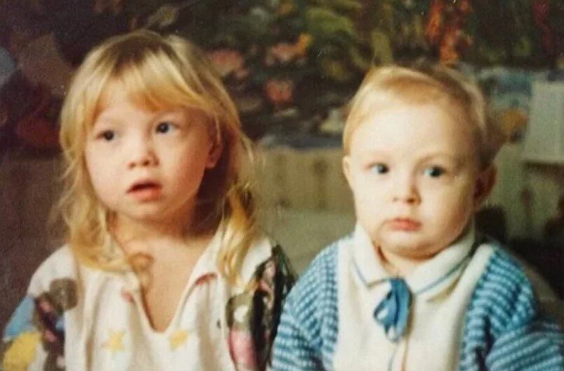 Егор Крид и его сестра в детстве