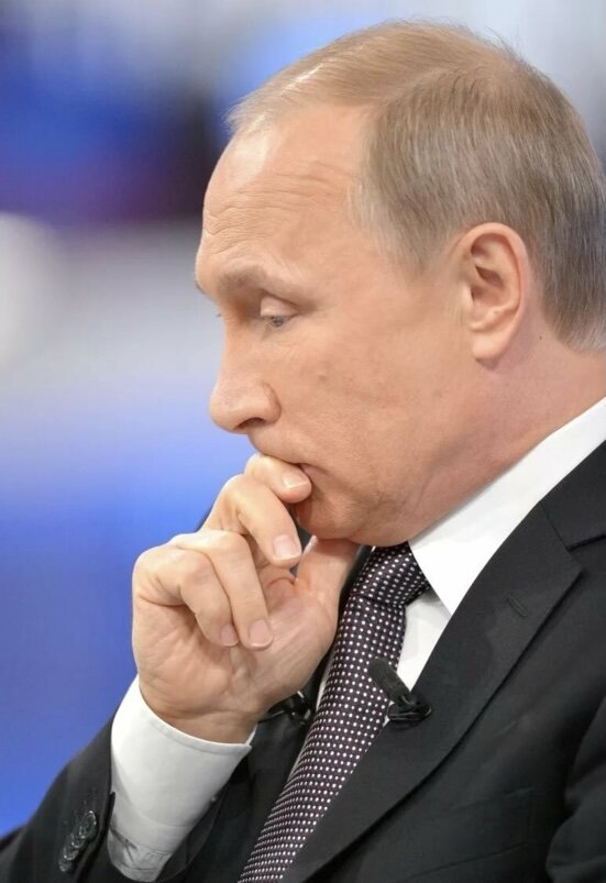 Президент РФ Владимир Путин на саммите Азиатско-Тихоокеанского экономического сотрудничества (АТЭС) 20 ноября сделал заявление о том, что миллионы человек из-за пандемии COVID-19 останутся за чертой бедности .