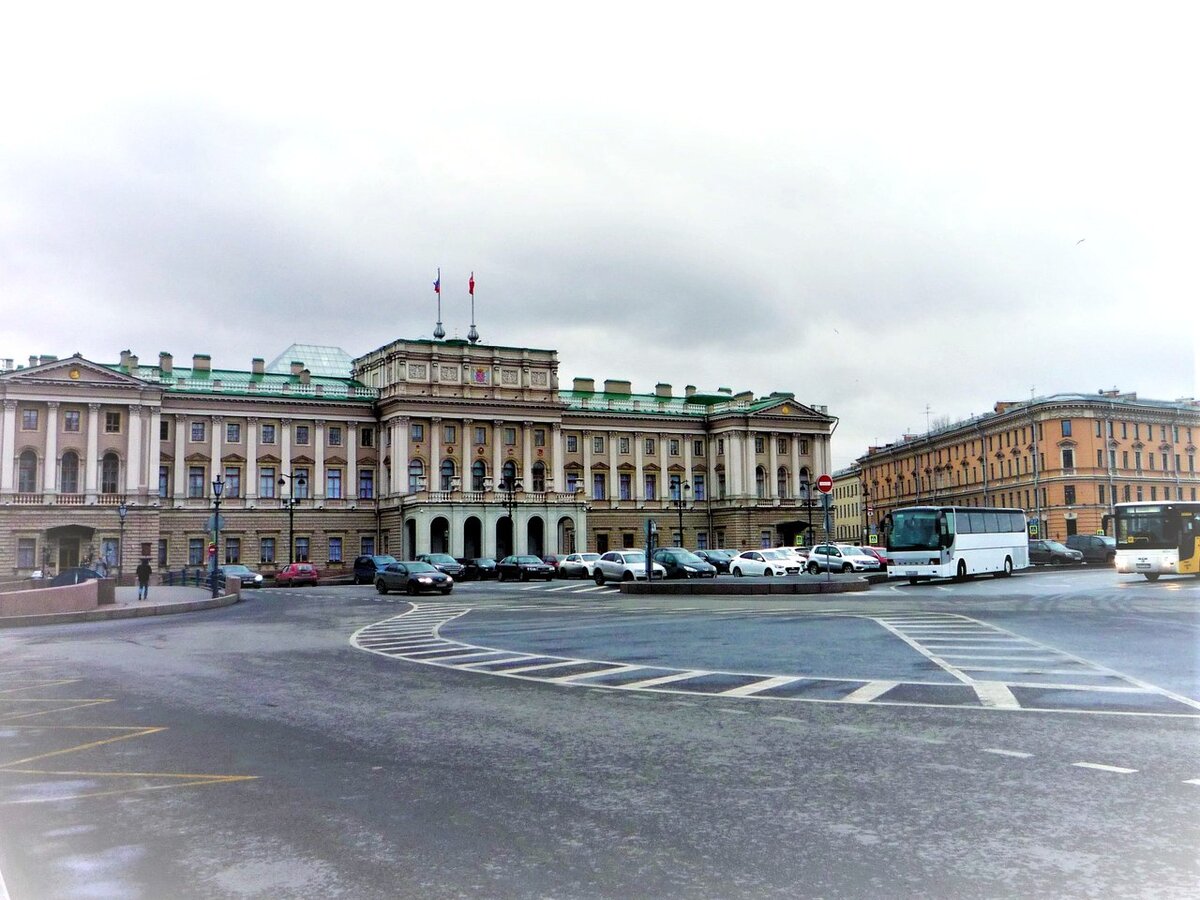 Исаакиевская площадь