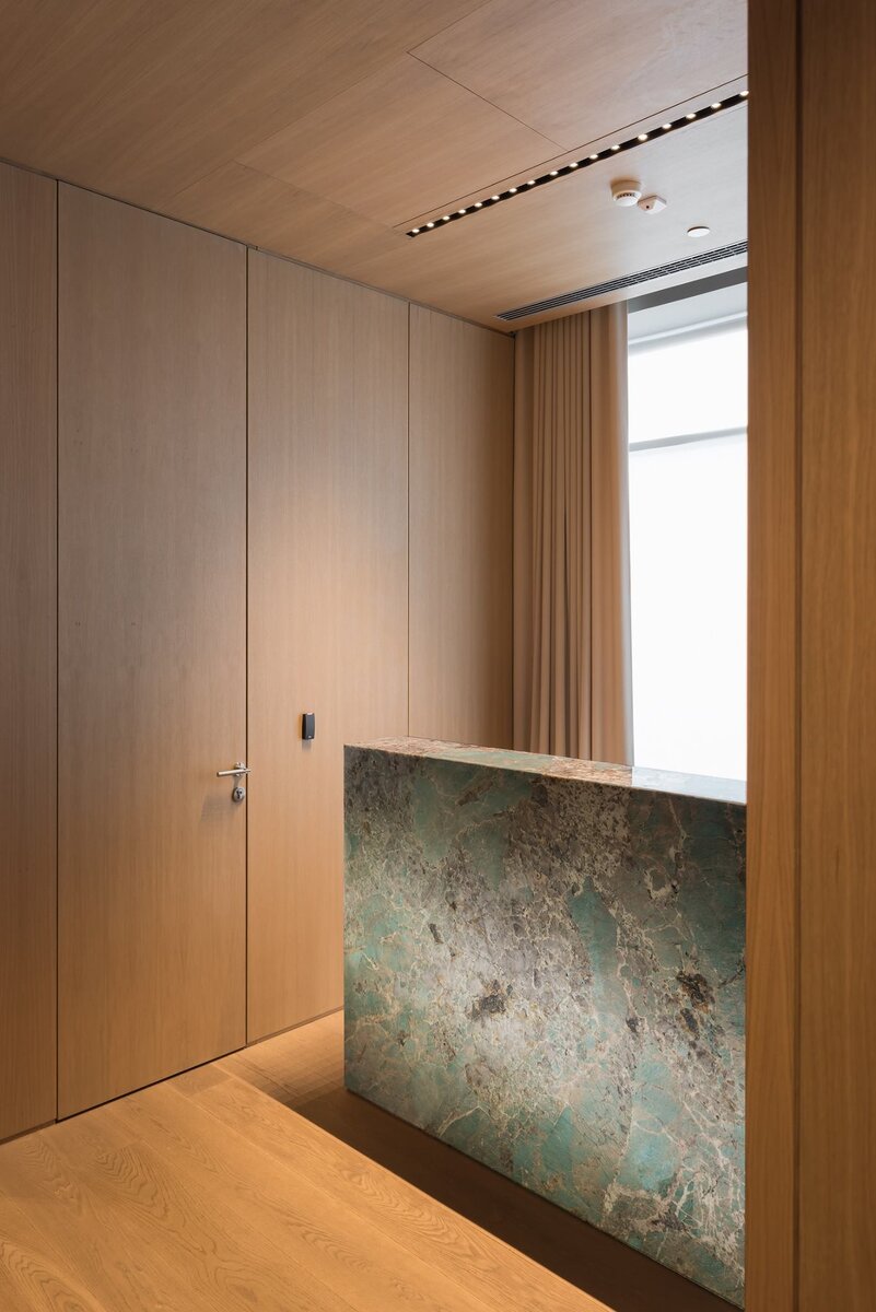 Vesper, Москва.  Двери NAYADA-Stels