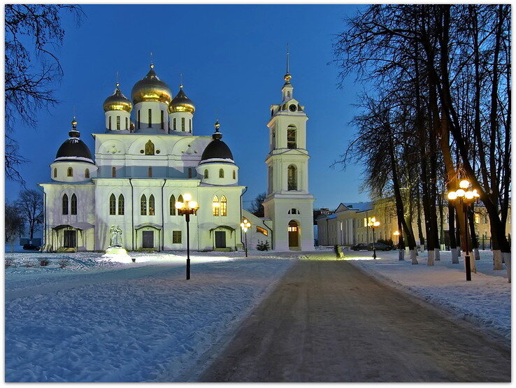 Собор Успения Пресвятой Богородицы. Дмитров.