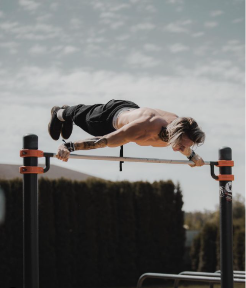 Чемпион мира по калистенике Daniel Laizans