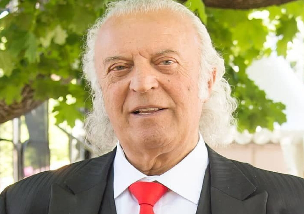 Поэт-песенник И. Р. Резник. Автор слов всех представленных песен. 