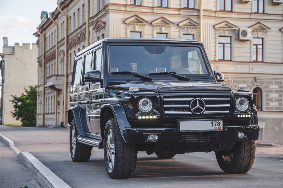 Mercedes Benz g class 2010