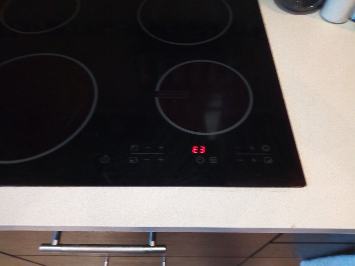 Ремонт варочных панелей aeg. Плита AEG Electrolux.